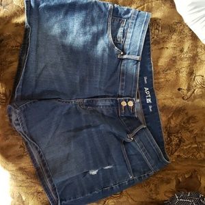 Apt. 9 Jean shorts